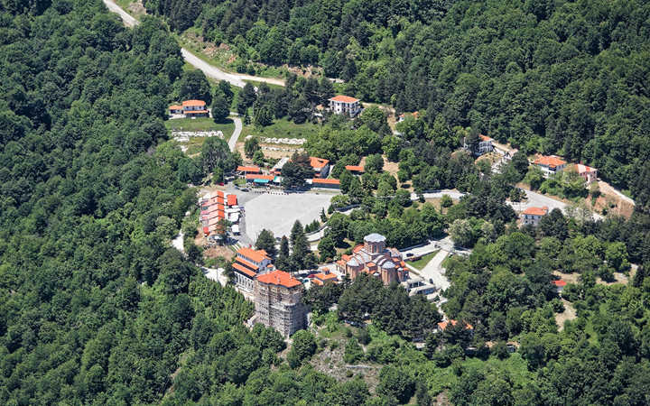 Панагия Сумела. Кастанья, Верия 