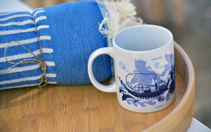 Minoans Mug. Grecomap Souvenir Gifts