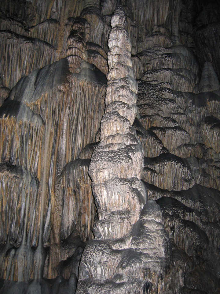 Ideon Cave