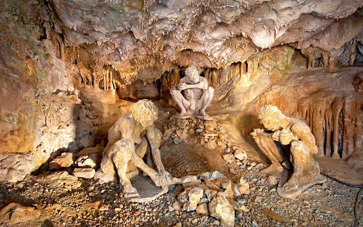 Petralona cave