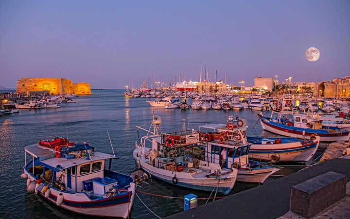 Порт Ираклионa