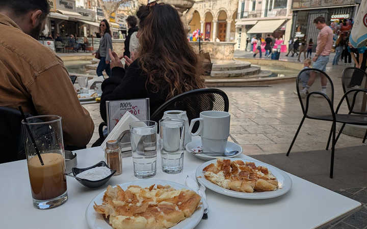 Kirkor Bougatsa