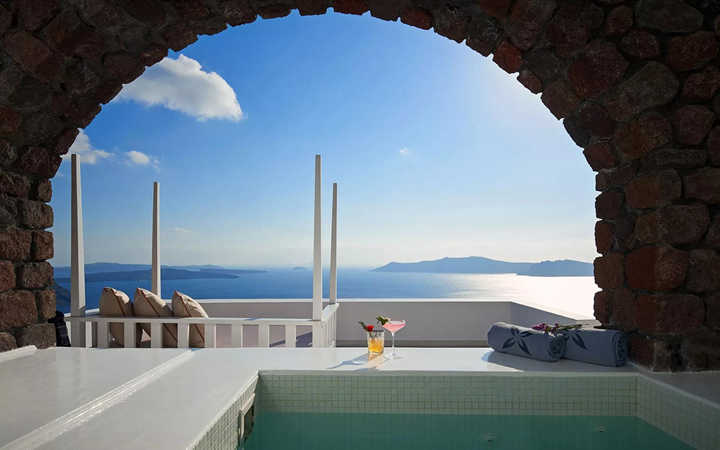 Superior Suite Sea View with Jacuzzi
