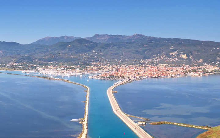 Μαρίνα Lefkas