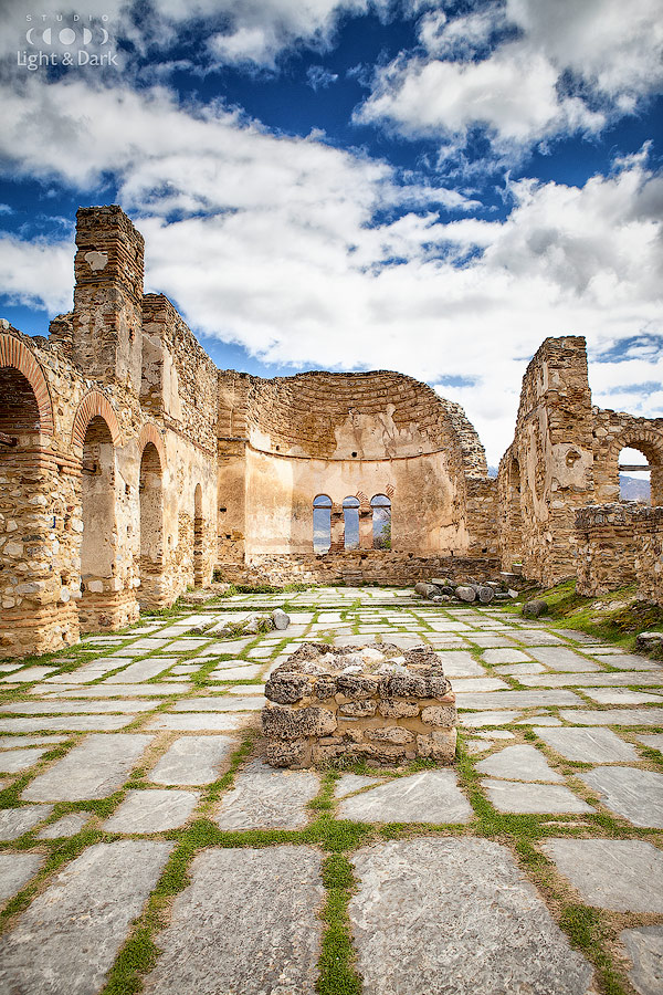 Базилика, Агиос Ахиллеос