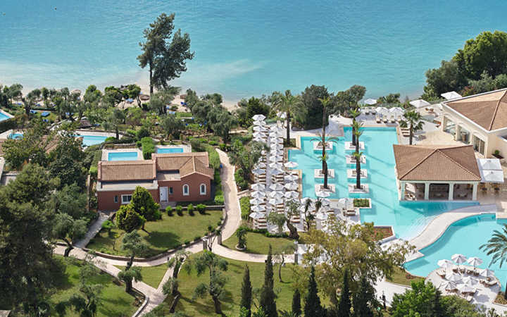 Eva Palace Luxury Hotel in Corfu
