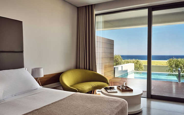 Signature Suite Sea View with Individual Pool