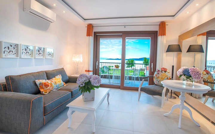 Two Bedroom Suite with Sea View