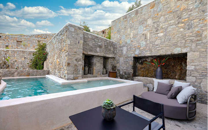 Stone Suite with Plunge Pool and Garden View