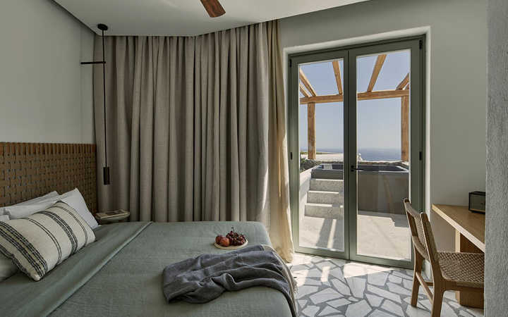 Maisonette Sea View Suite with Outdoor Jacuzzi