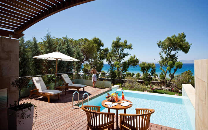 Elite Executive Suite Sea View with Private Pool