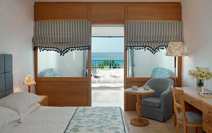 Family Sea View