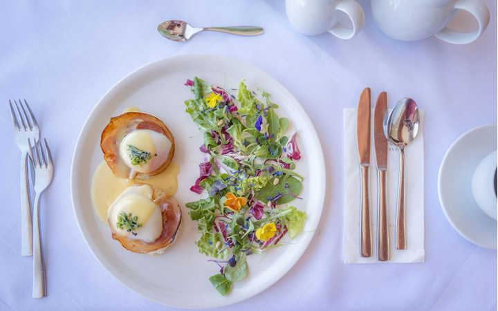 Brunch at the Grill