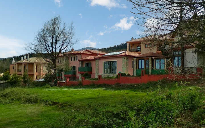Oreiades Suites. Λίμνη Πλαστήρα