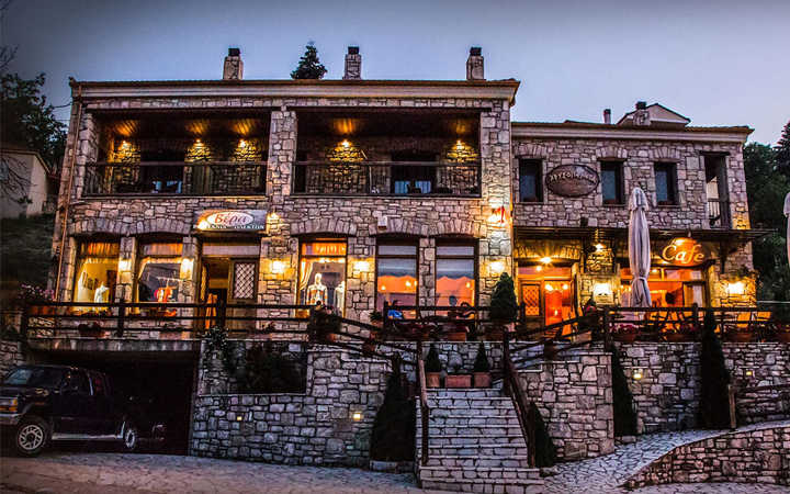 Chrisopelia Hotel. Plastiras lake