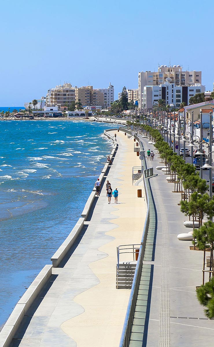 Larnaca promenade
